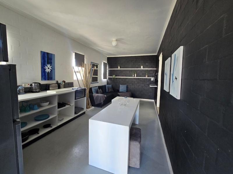 3 Bedroom Property for Sale in Golden Mile Western Cape